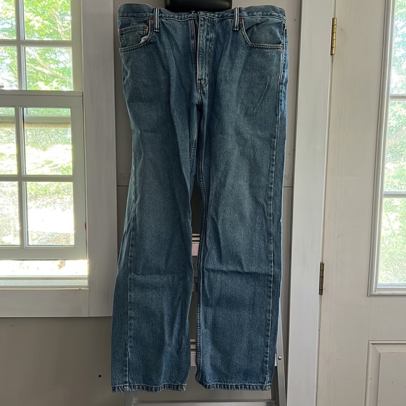 Vintage Levi’s 505 Broken In 36x32” Regular Fit - Picture 9 of 15